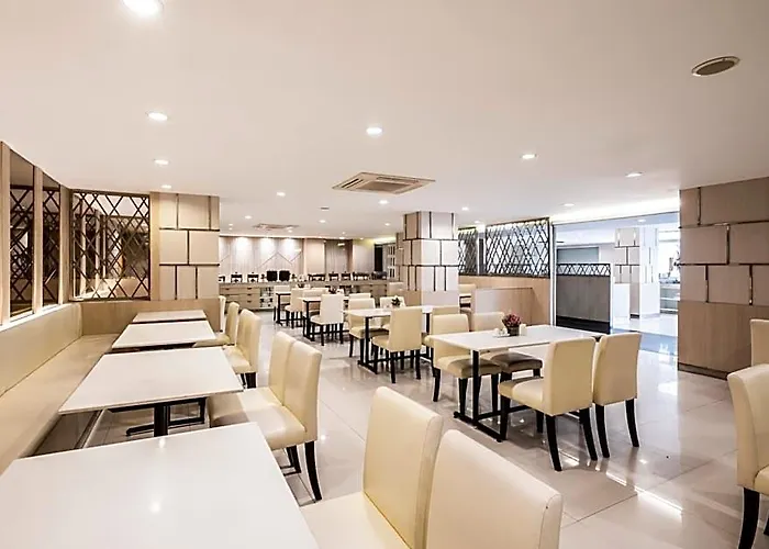 Hotel The Airport Courtyard Suvarnabhumi Airport Bangkok